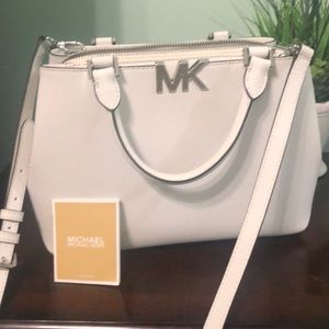 Michael Khors Bag